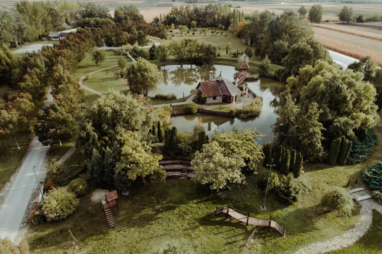 Hotel Salas Dordevic Subotica Zewnętrze zdjęcie